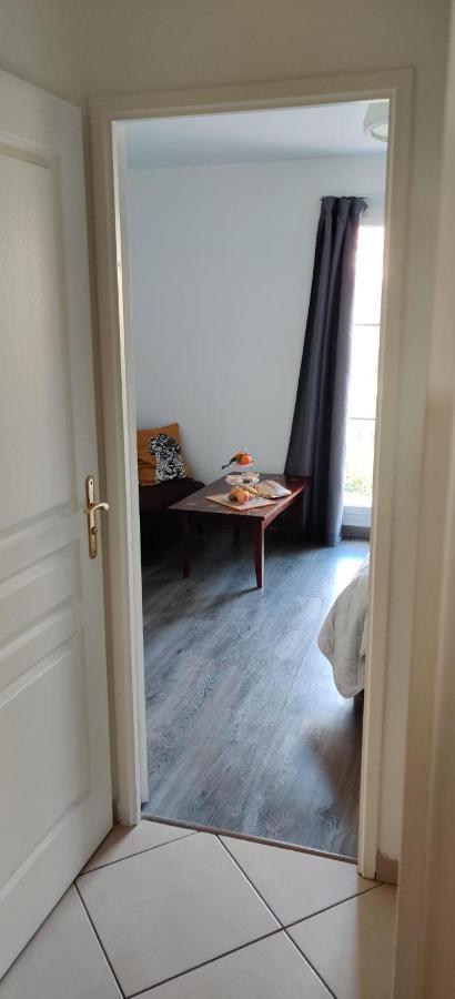 Ocalm Longjumeau Exterior foto