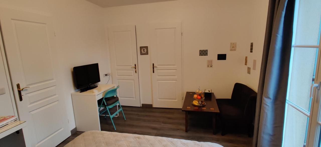 Ocalm Longjumeau Exterior foto